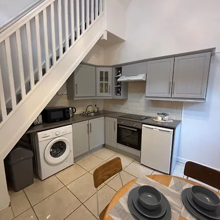 The Mews In Town Centre Слайго