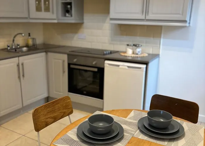 Daire The Mews In Town Centre *